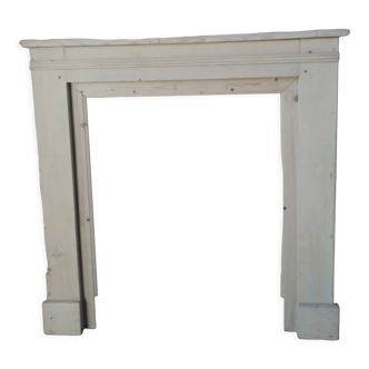 Fireplace mantle