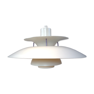 PH5 by Poul Henningsen for Louis Poulsen