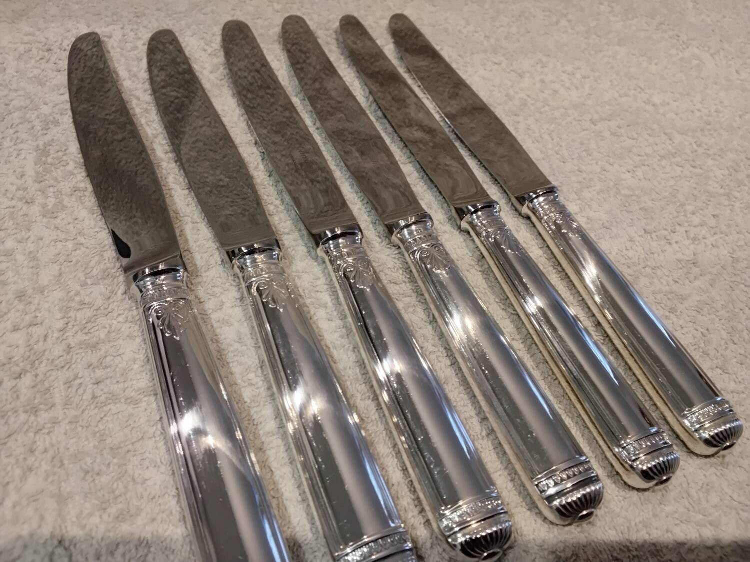 6 silver-plated table knives by Christofle Malmaison