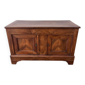 Old hay - farm chest