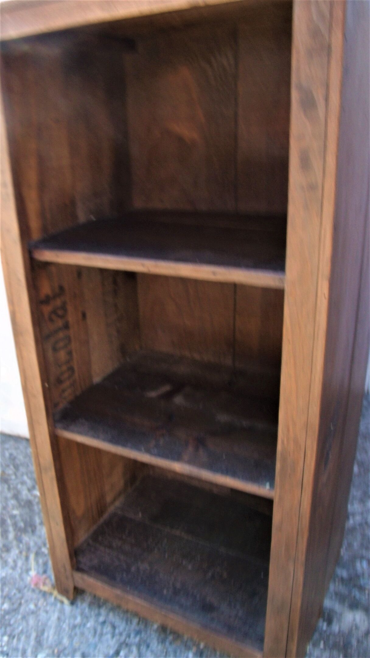 Open storage unit with rustic bedside-type storage