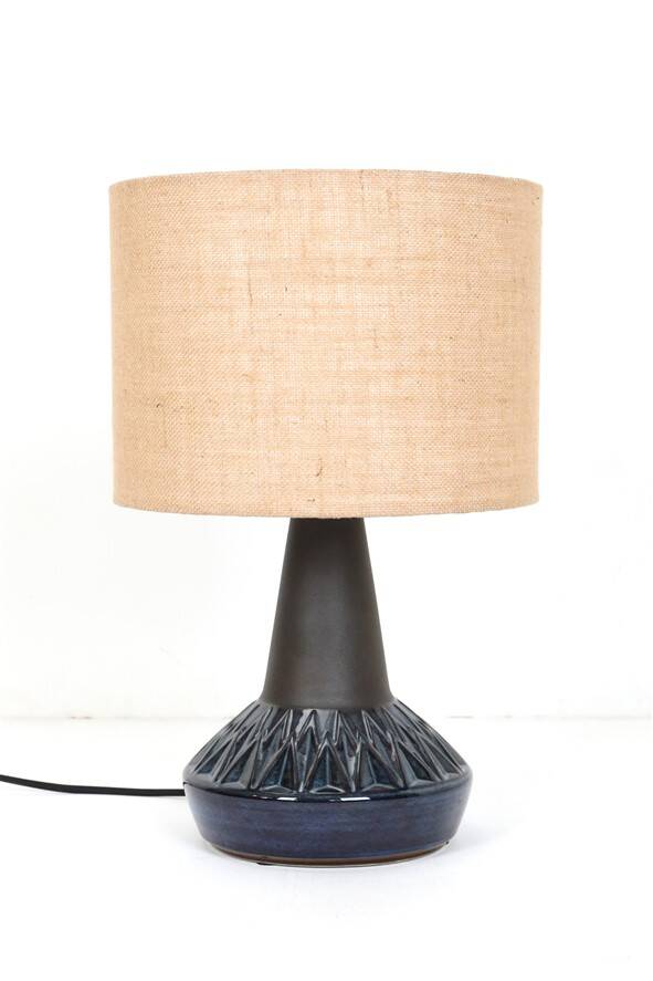 XL Søholm / Einar Johansen “1058” table lamp / Ceramic / Mid-century / Danish modern design / 1960s / 1970s