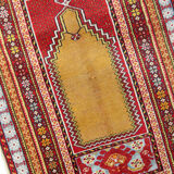 Tapis jaune en laine rouge turc fait à la main dans la région anatolienne orientale- 160x183cm
