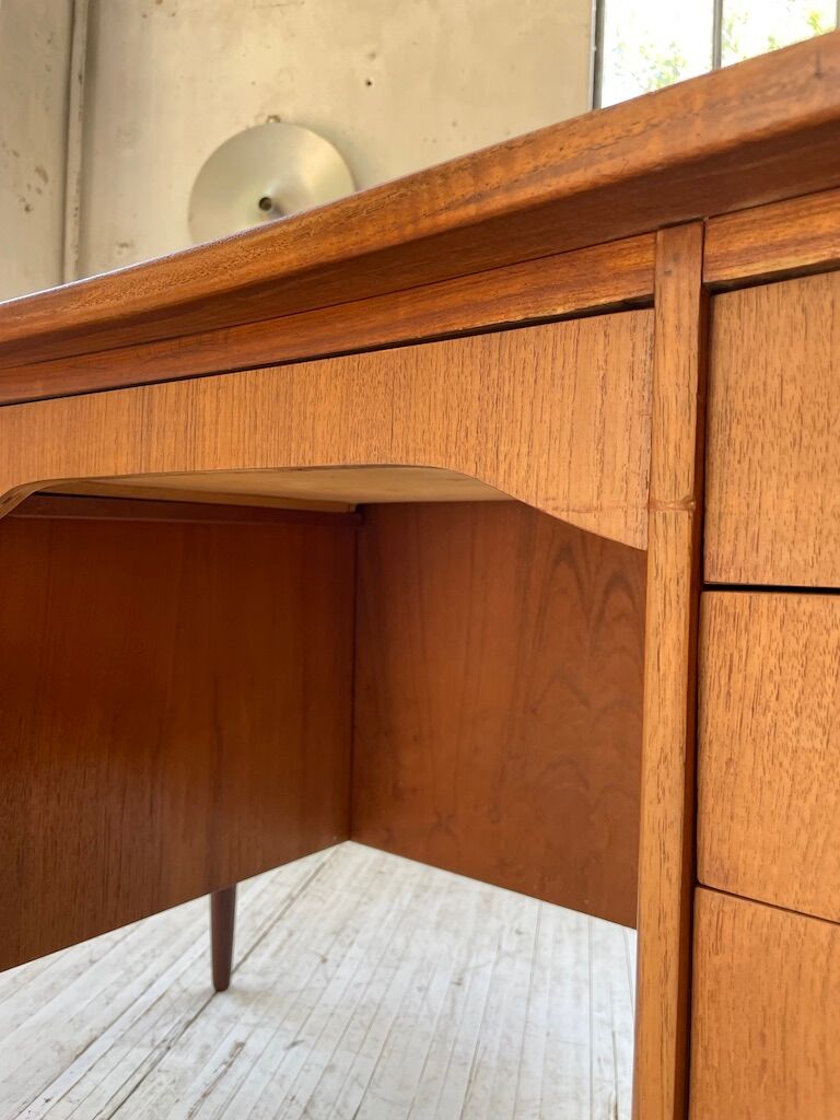 Scandinavian "boomerang" two-sided teak desk Midtjydsk Mobelfabrilk