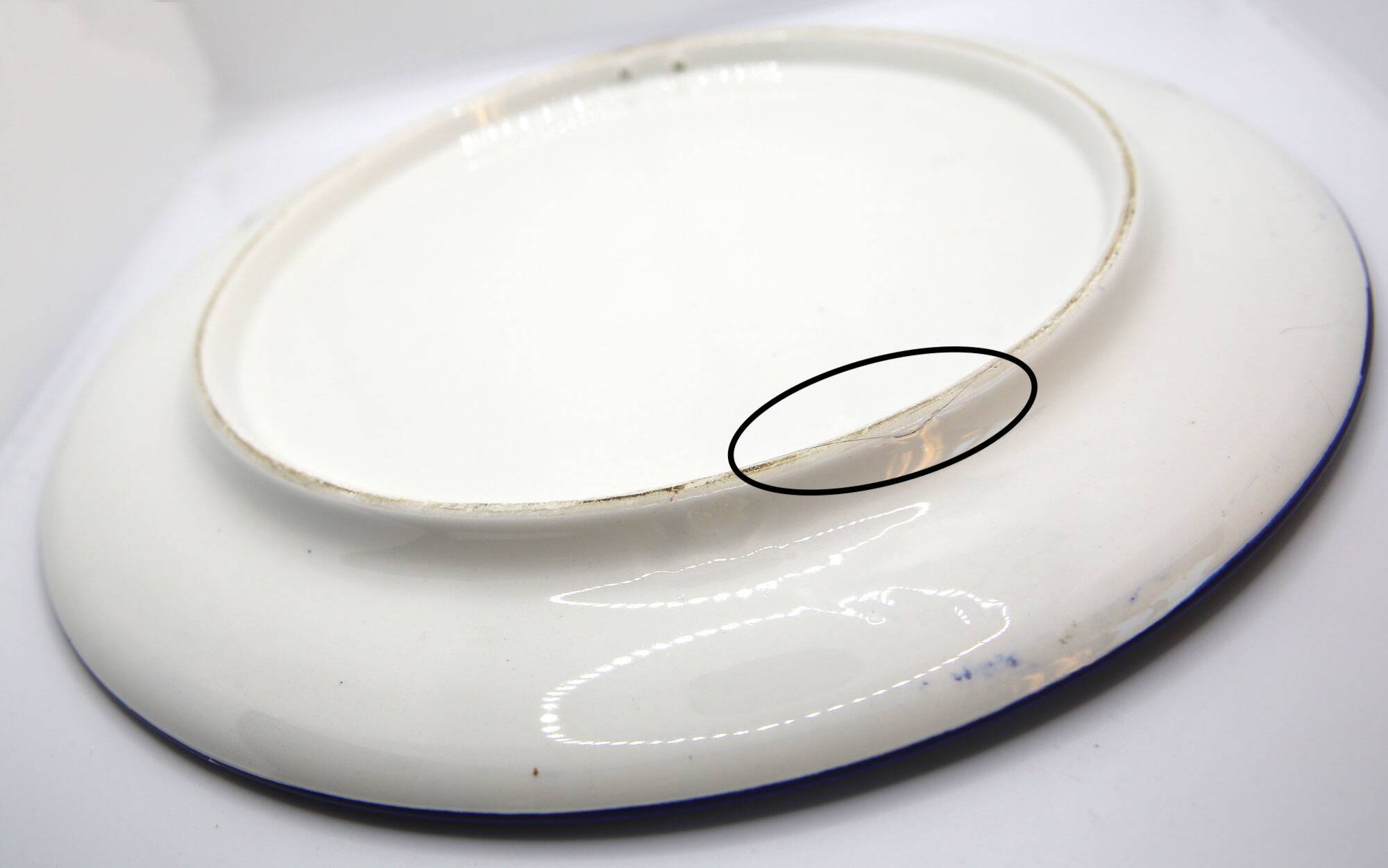 Xl dish from Spain with hand-painted blue rosette