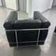 Paire de fauteuils LC2 Le Corbusier édition Cassina vintage