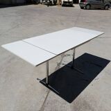 Set table and kitchen chairs in formica and skai