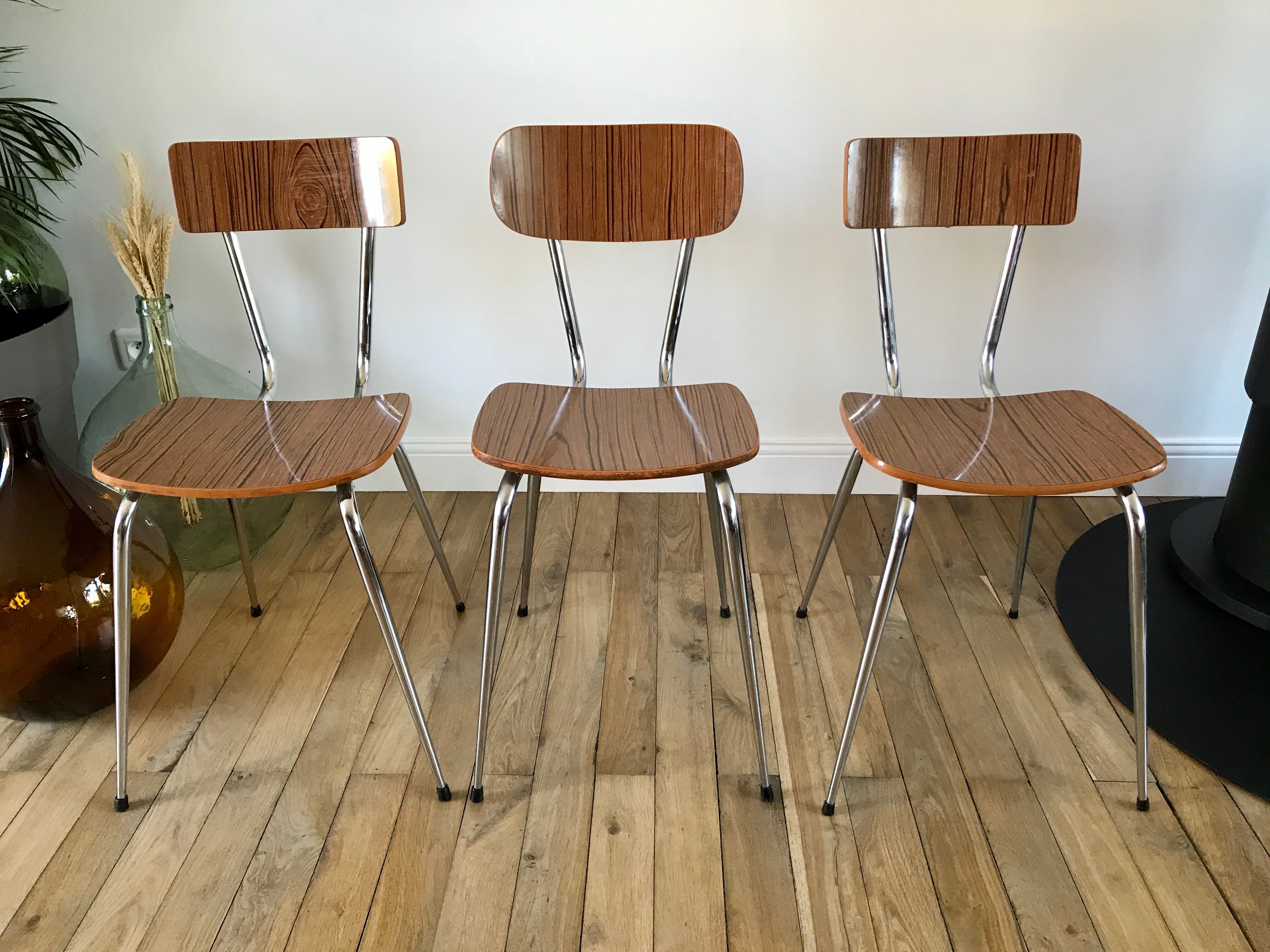 Trio of chairs in icy brown formica 70s