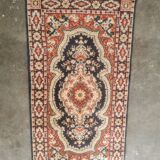 Mechanical rug