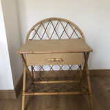 Table de nuit vintage rotin