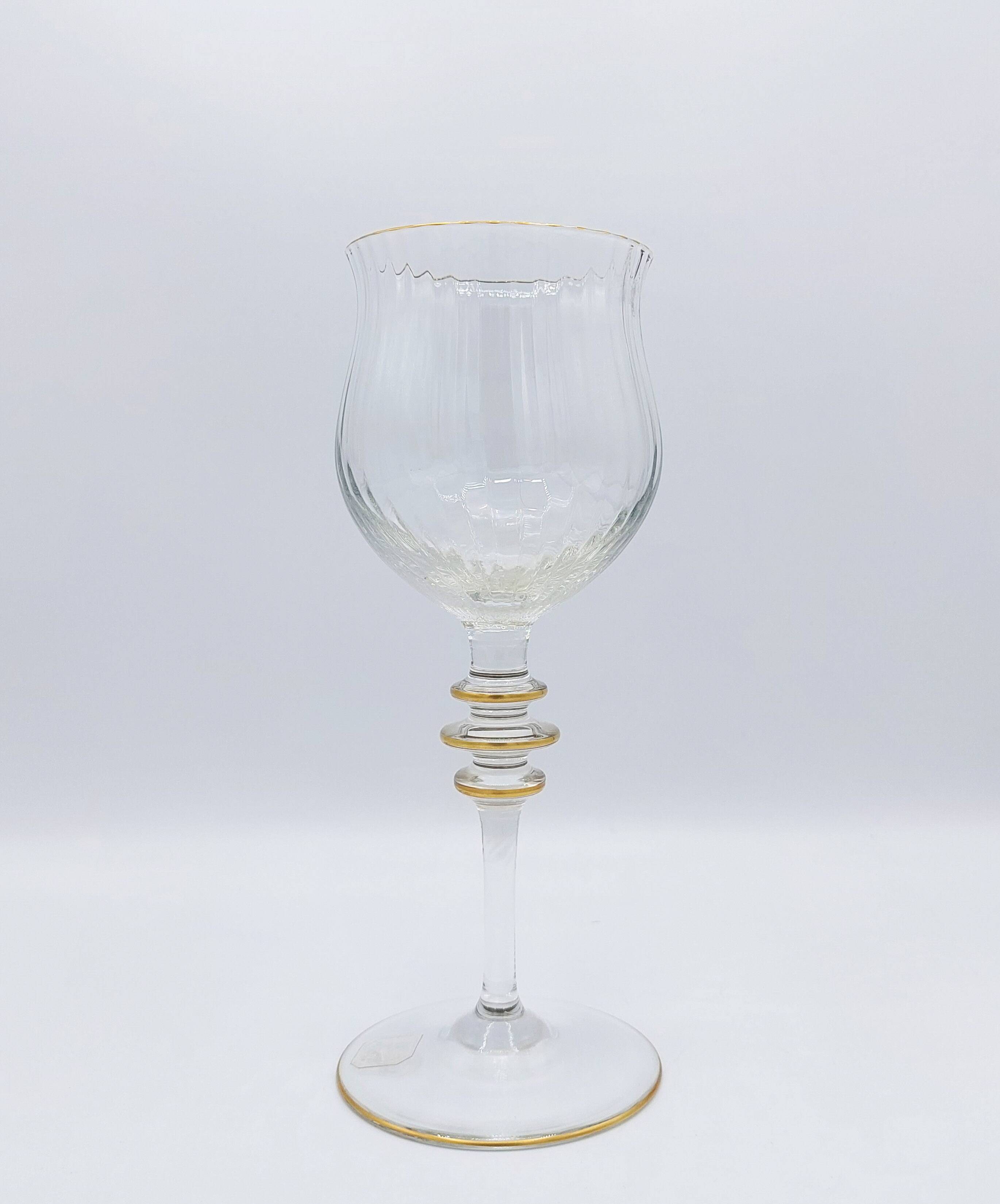 Set of 7 Galo crystal wine glasses