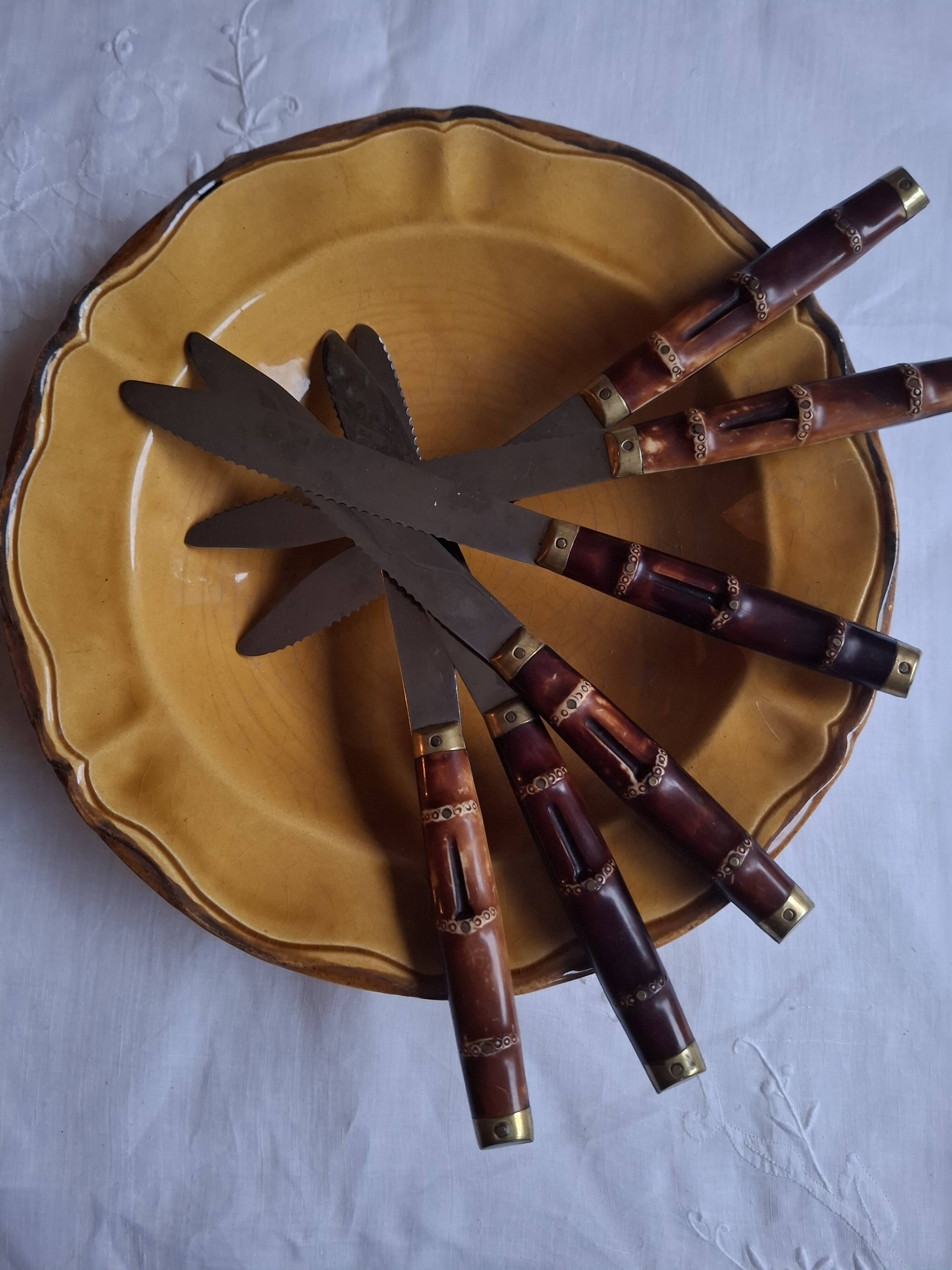 Vintage Bamboo Style Table Knives (2×6)