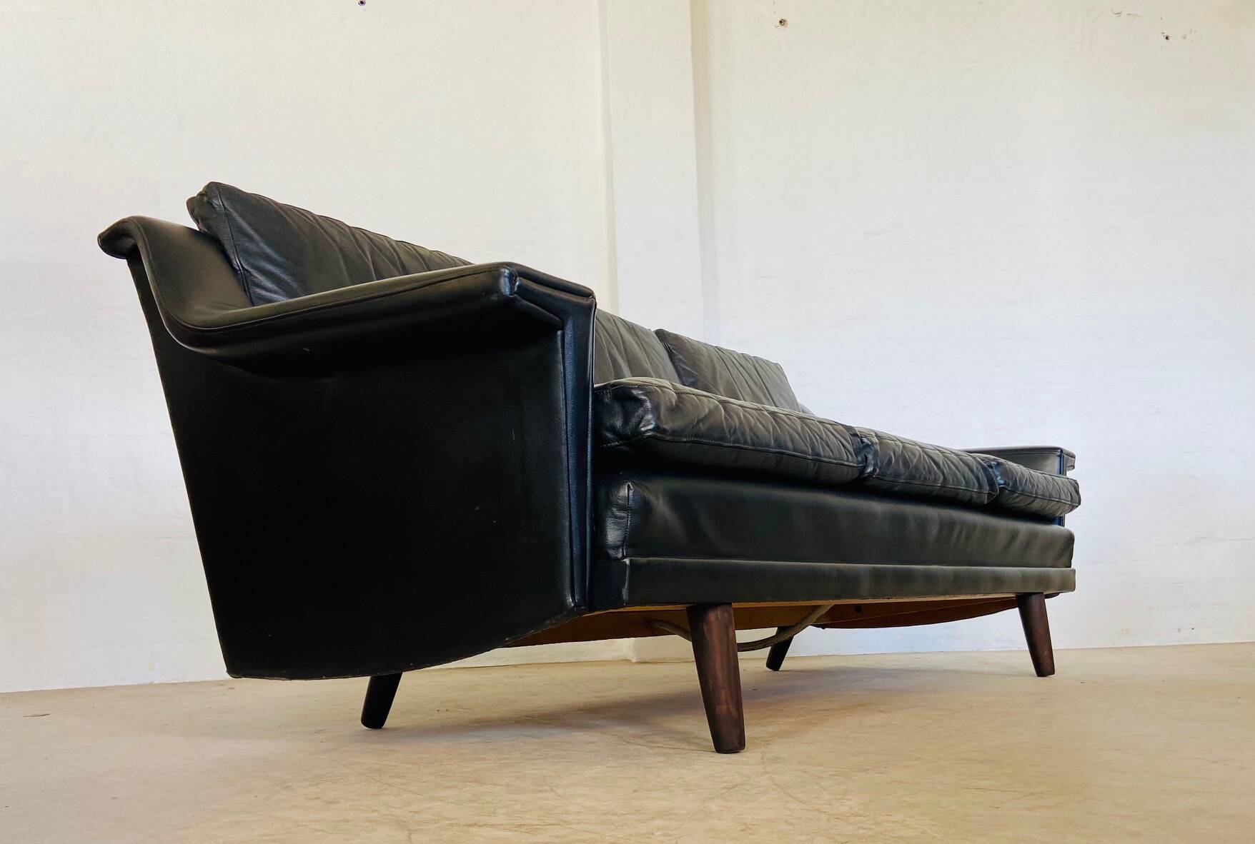Vintage Danish Mid-Century Georg Thams 3-Seater Sofa in Black Leather, 1960