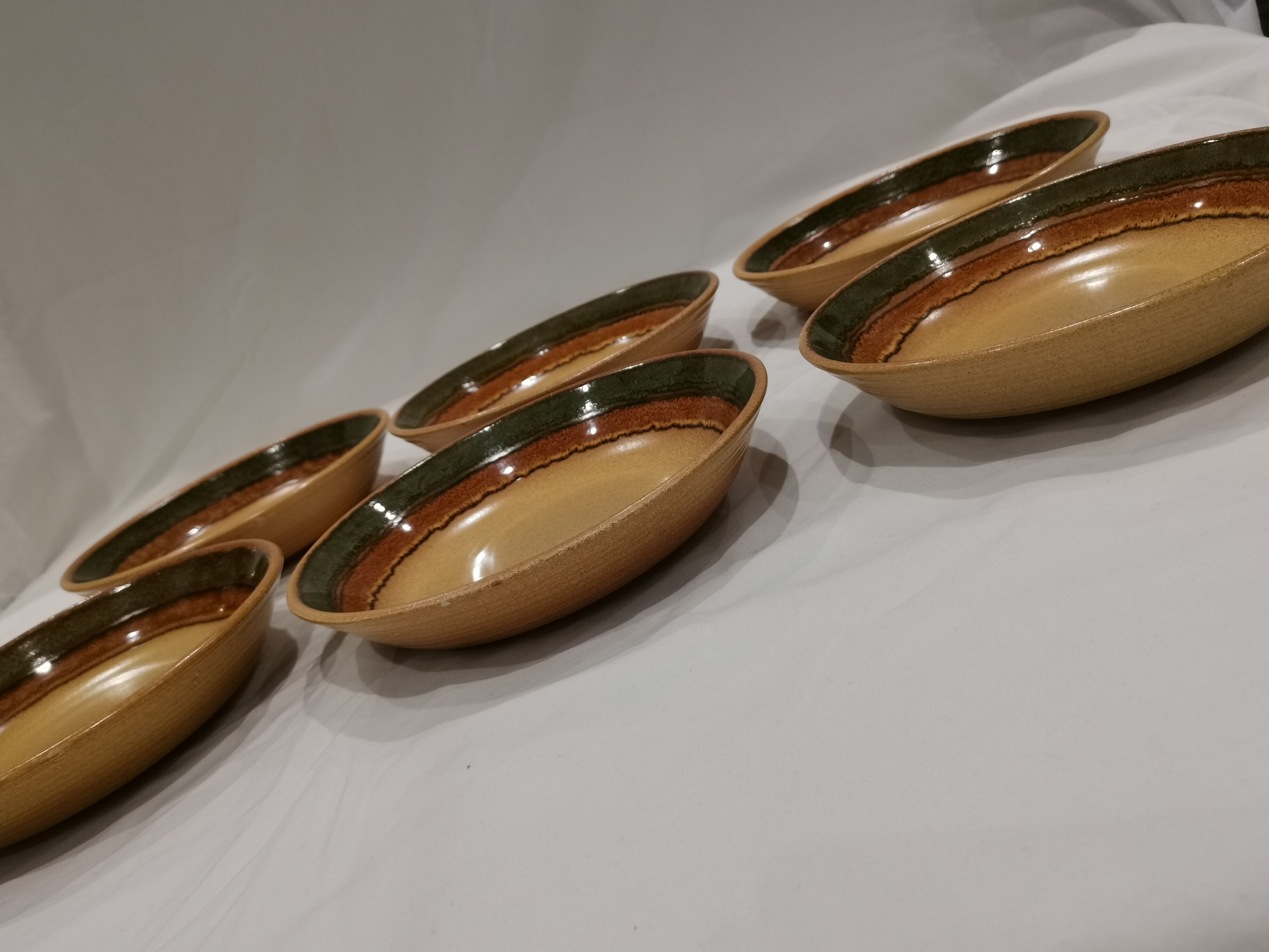 Hollow plates of the Ateliers d'Art Badonviller