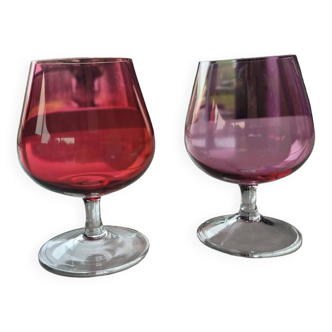 2 verre à cognac anciens et colorés