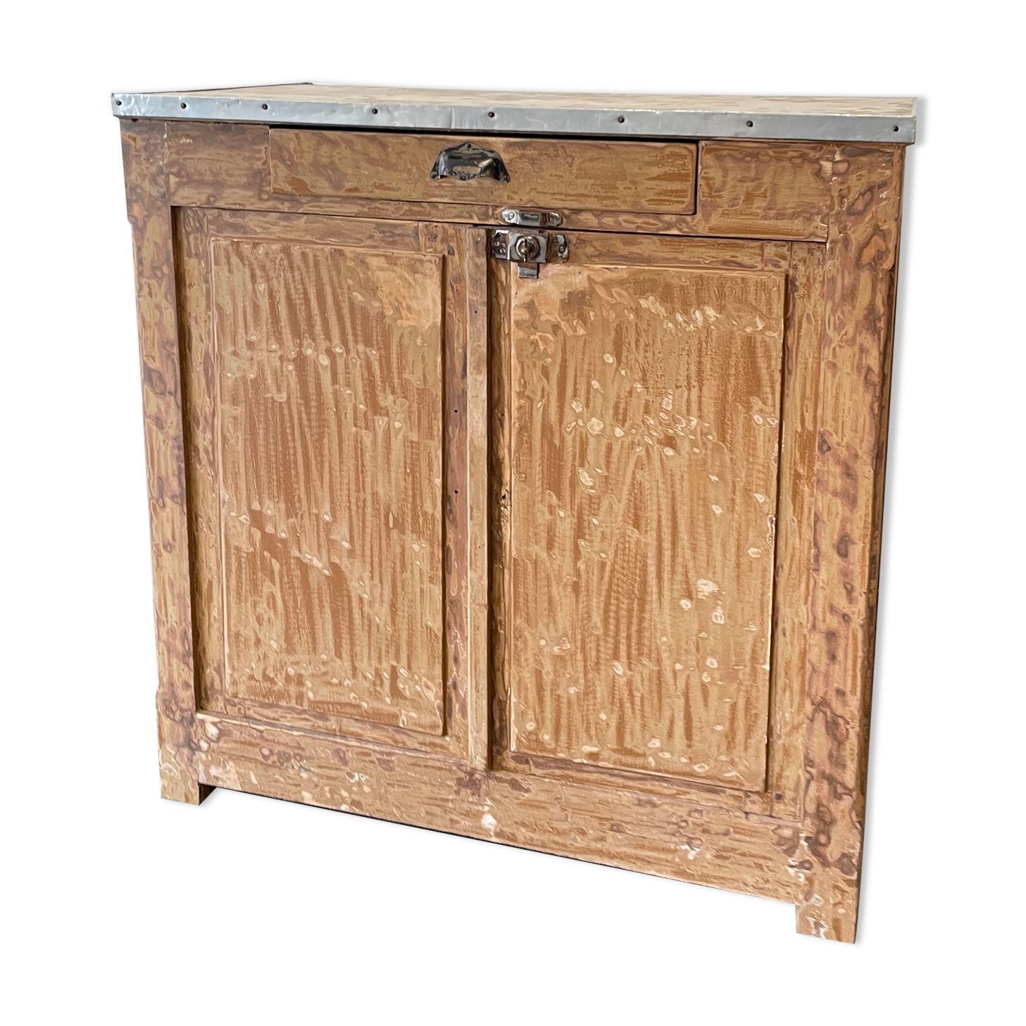 Parisian-style buffet