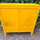 Yellow Parisian buffet