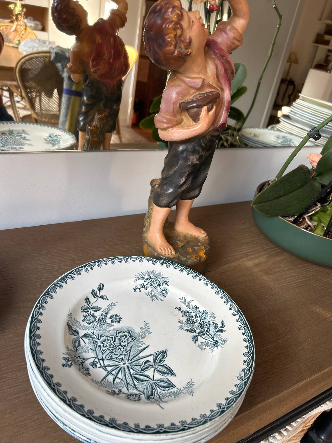 Assiettes en terre de fer Sarreguemines Margot