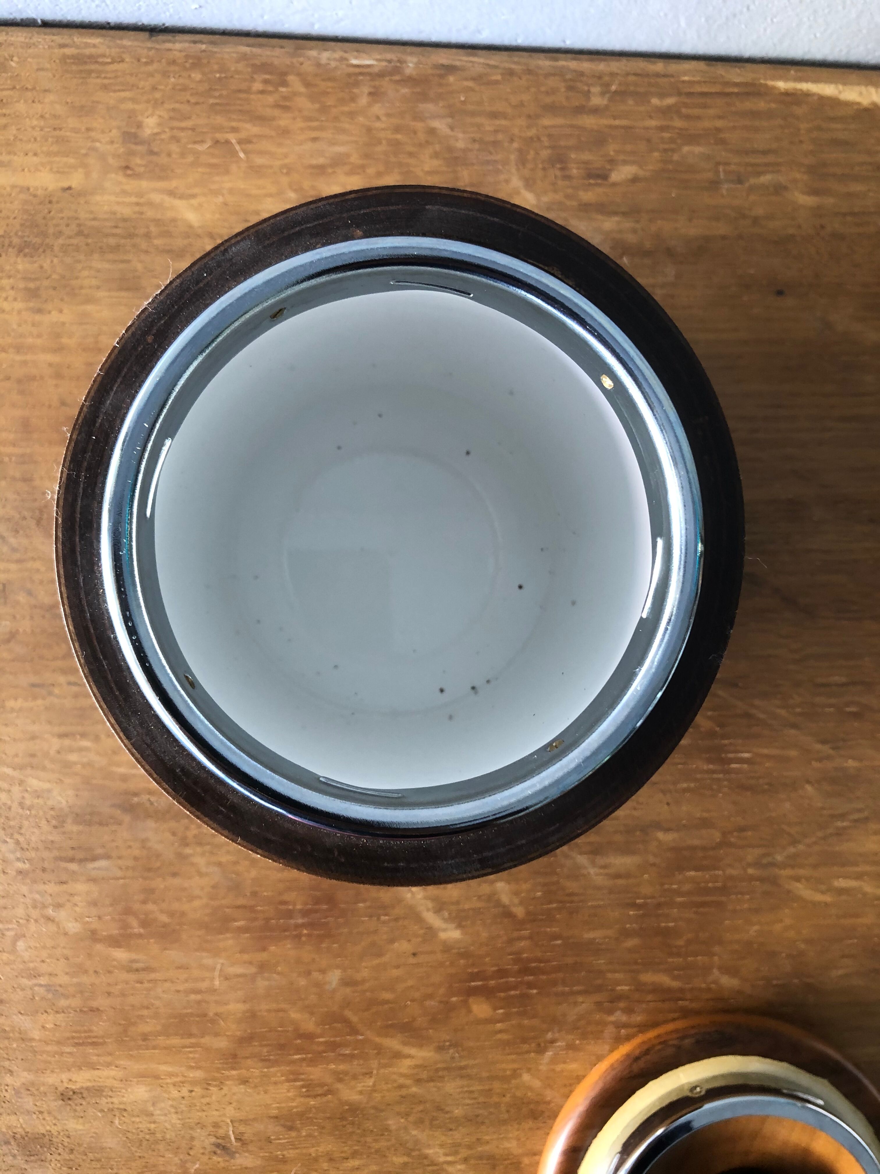 Old tobacco pot, necessary smoker