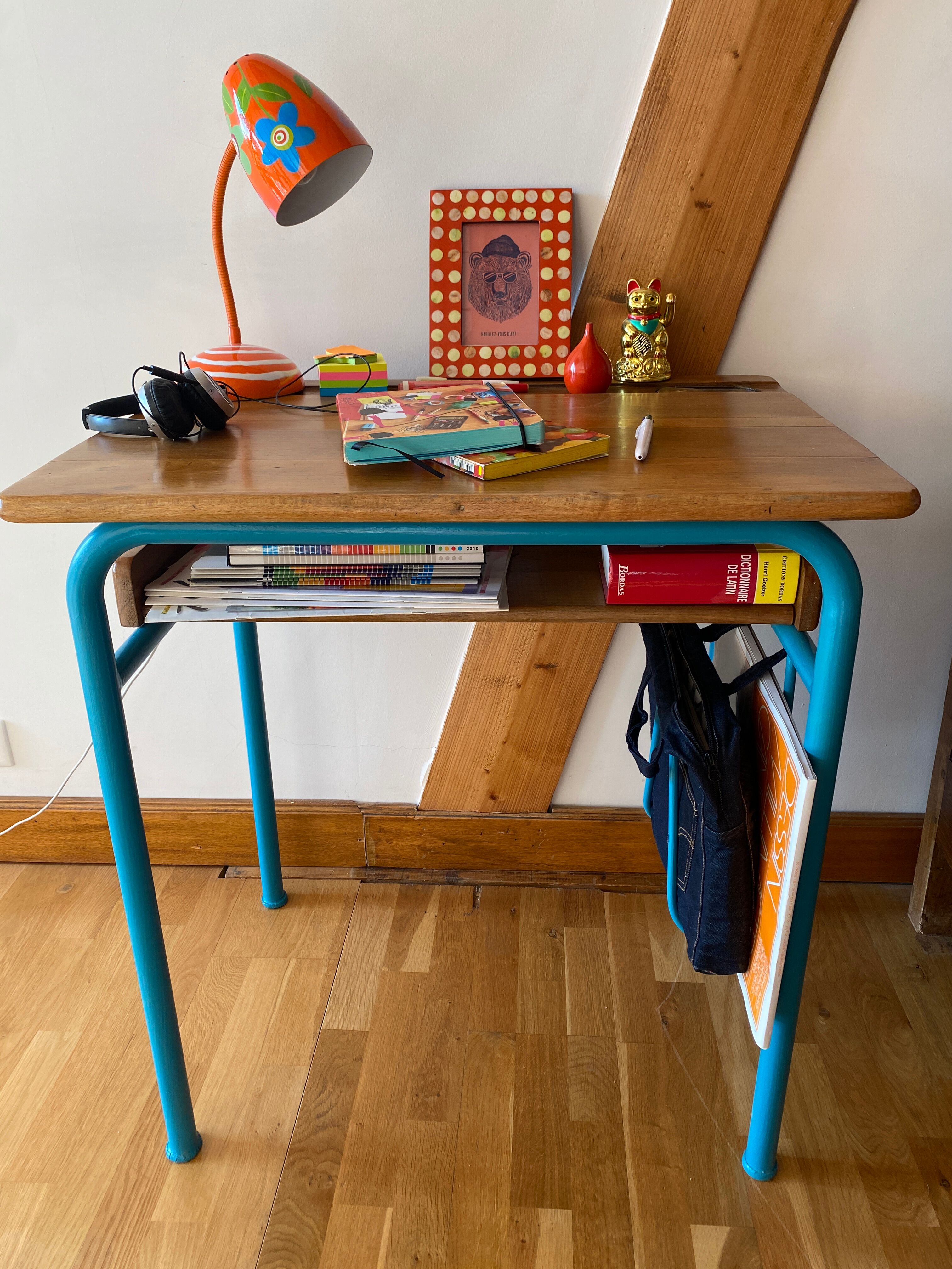 Delagrave School Office