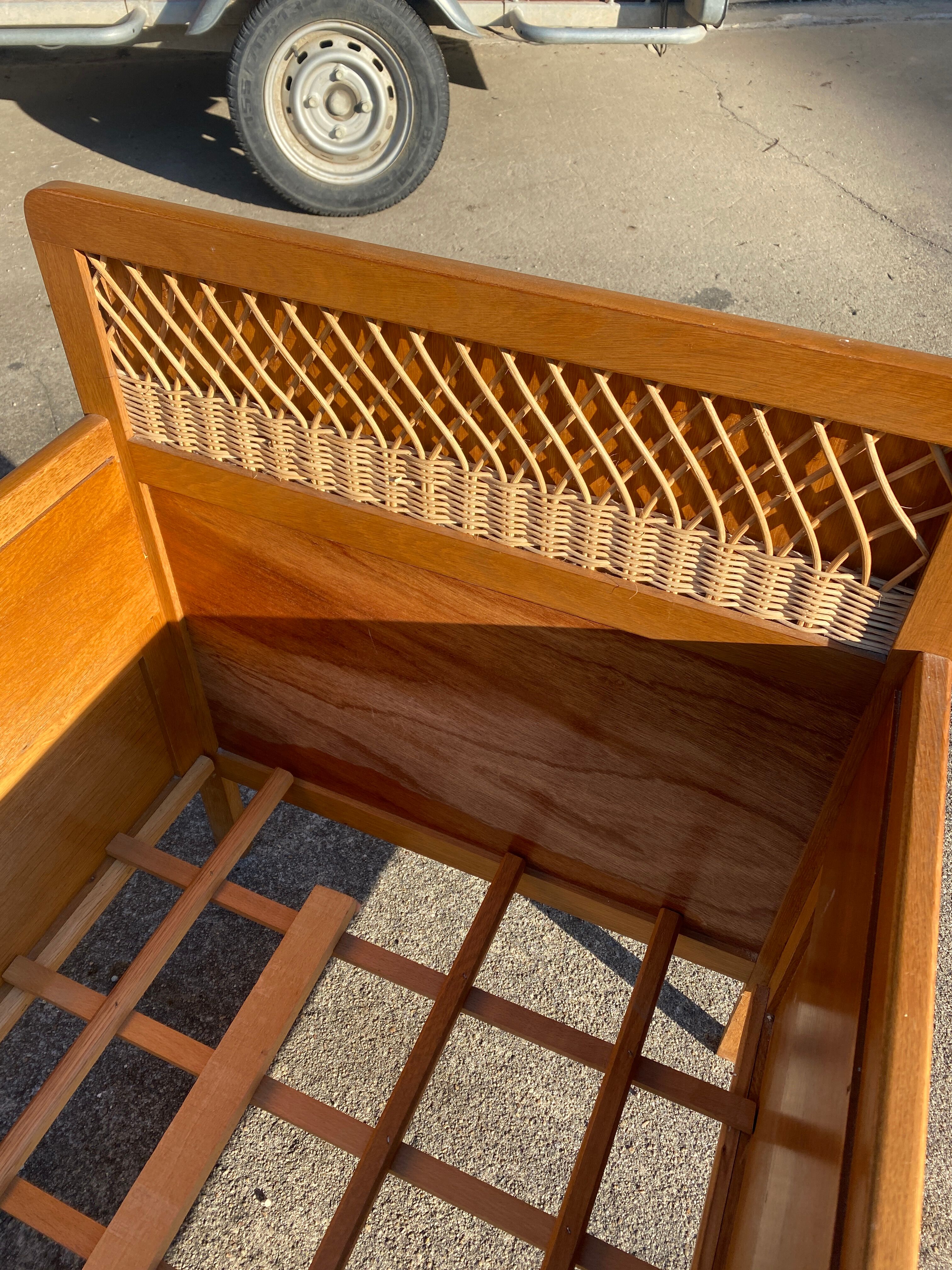 Rattan bed for children