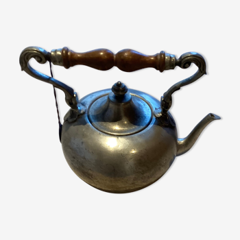 Tin teapot from Brescia