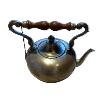 Tin teapot from Brescia