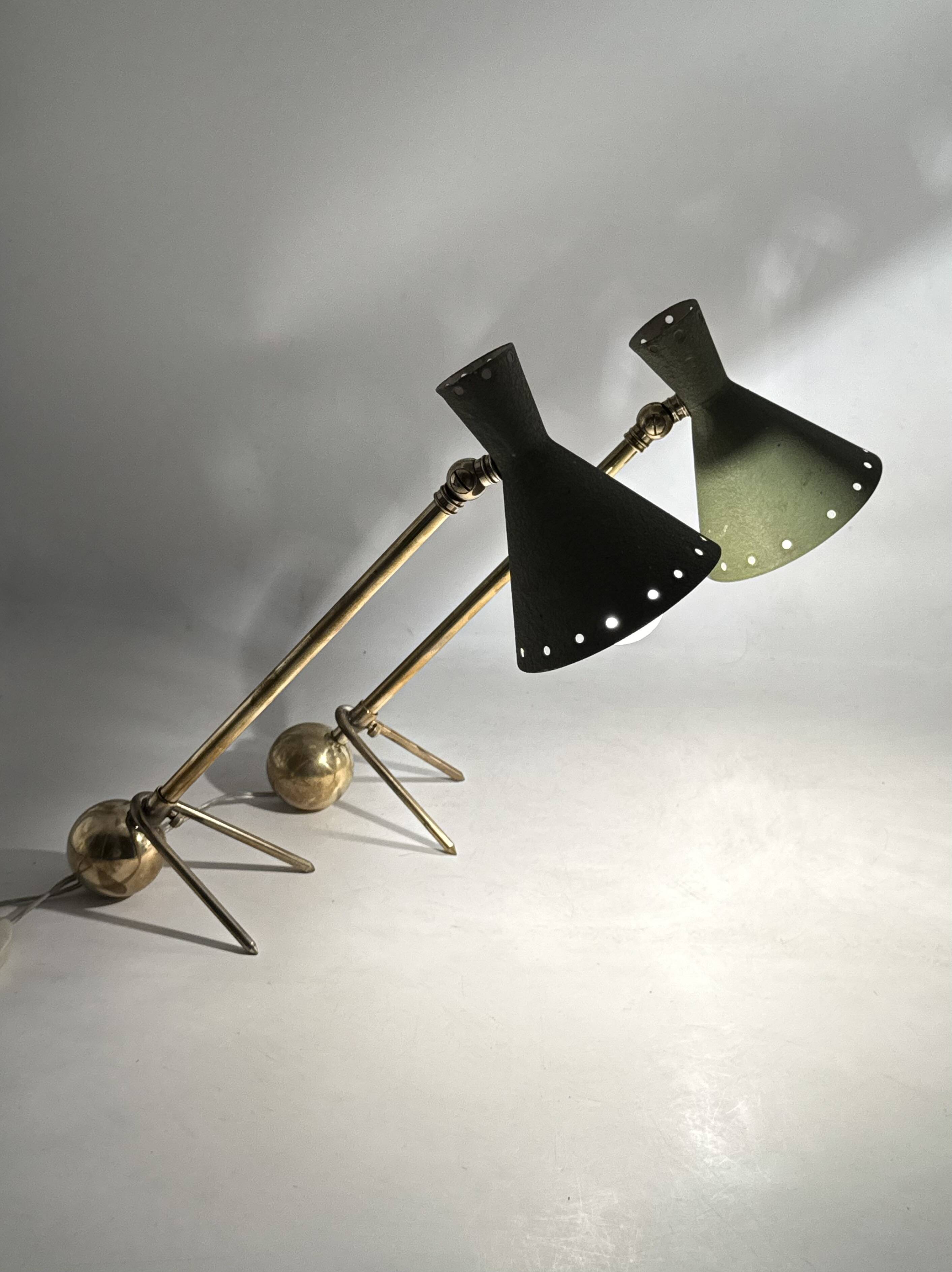 Ensemble de 2 lampes de table des années 50, attribuées à Stilnovo Milano Italie.