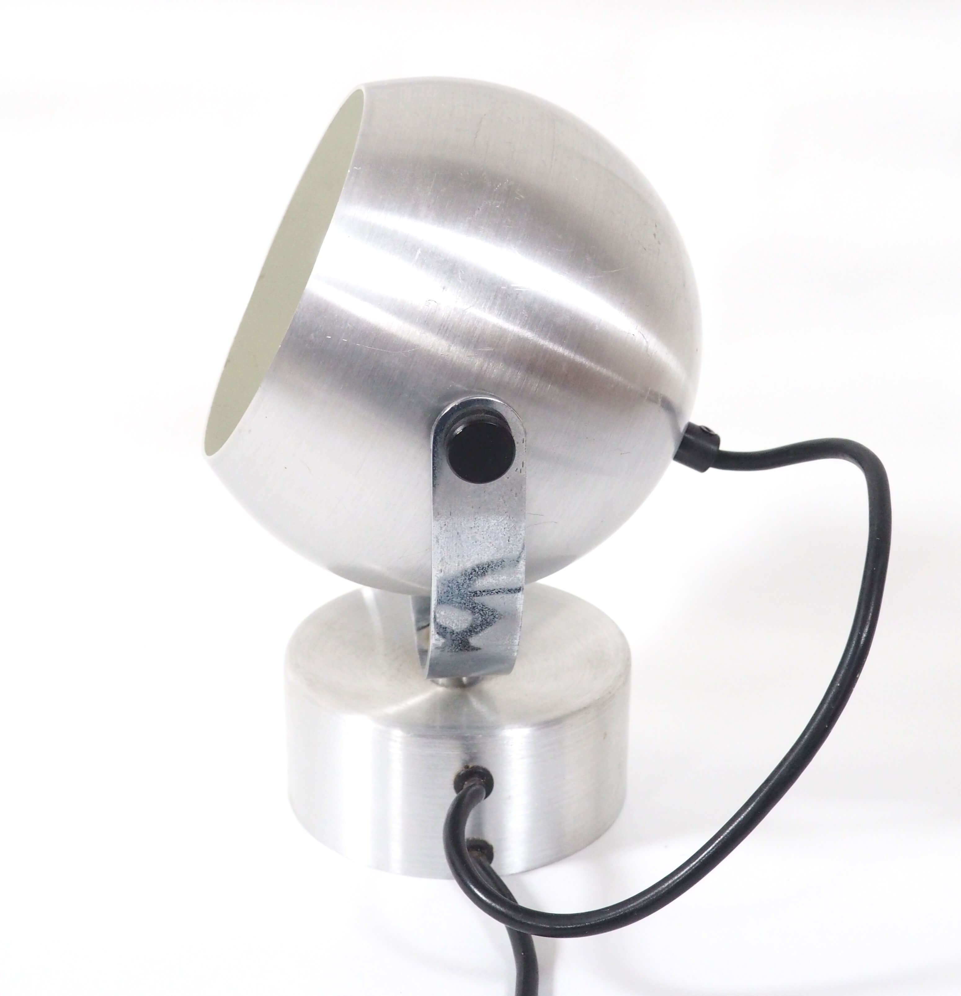 Eye ball lamp