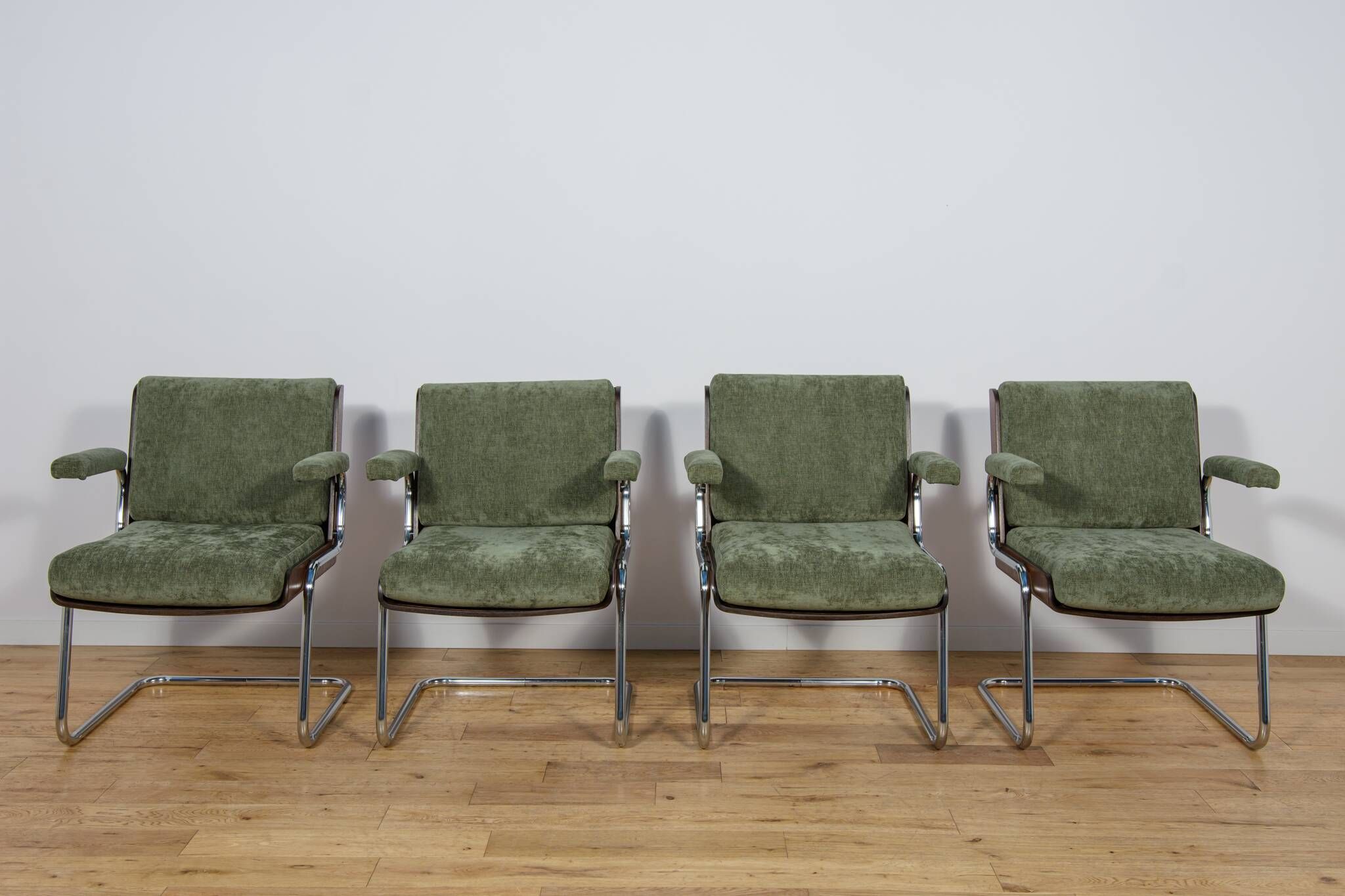 Chrome and Teak Chairs by Gordon Russell, United Kingdom, 1970s, Set of 4