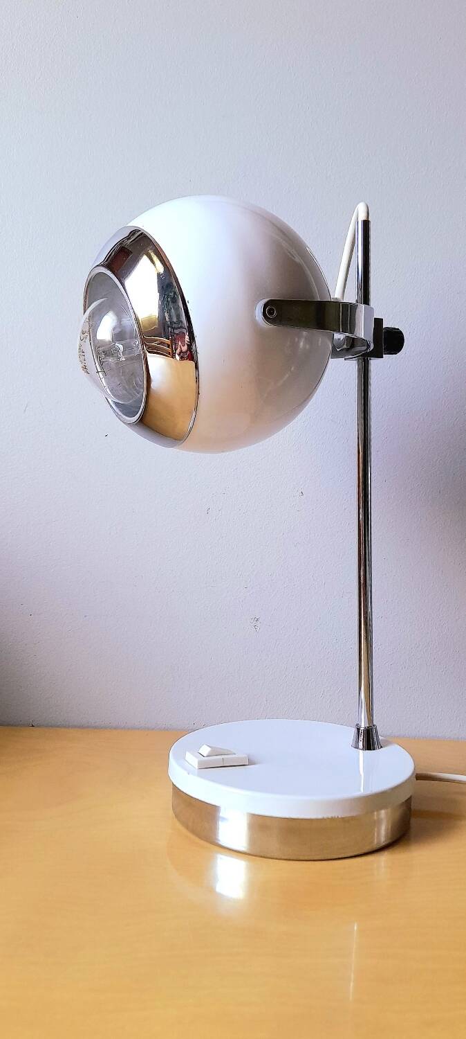Eyeball table lamp, 1970