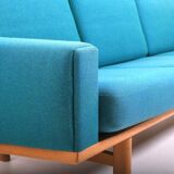 Hans J. wegner GE-236/4 Sofa Getama Denmark 1960s