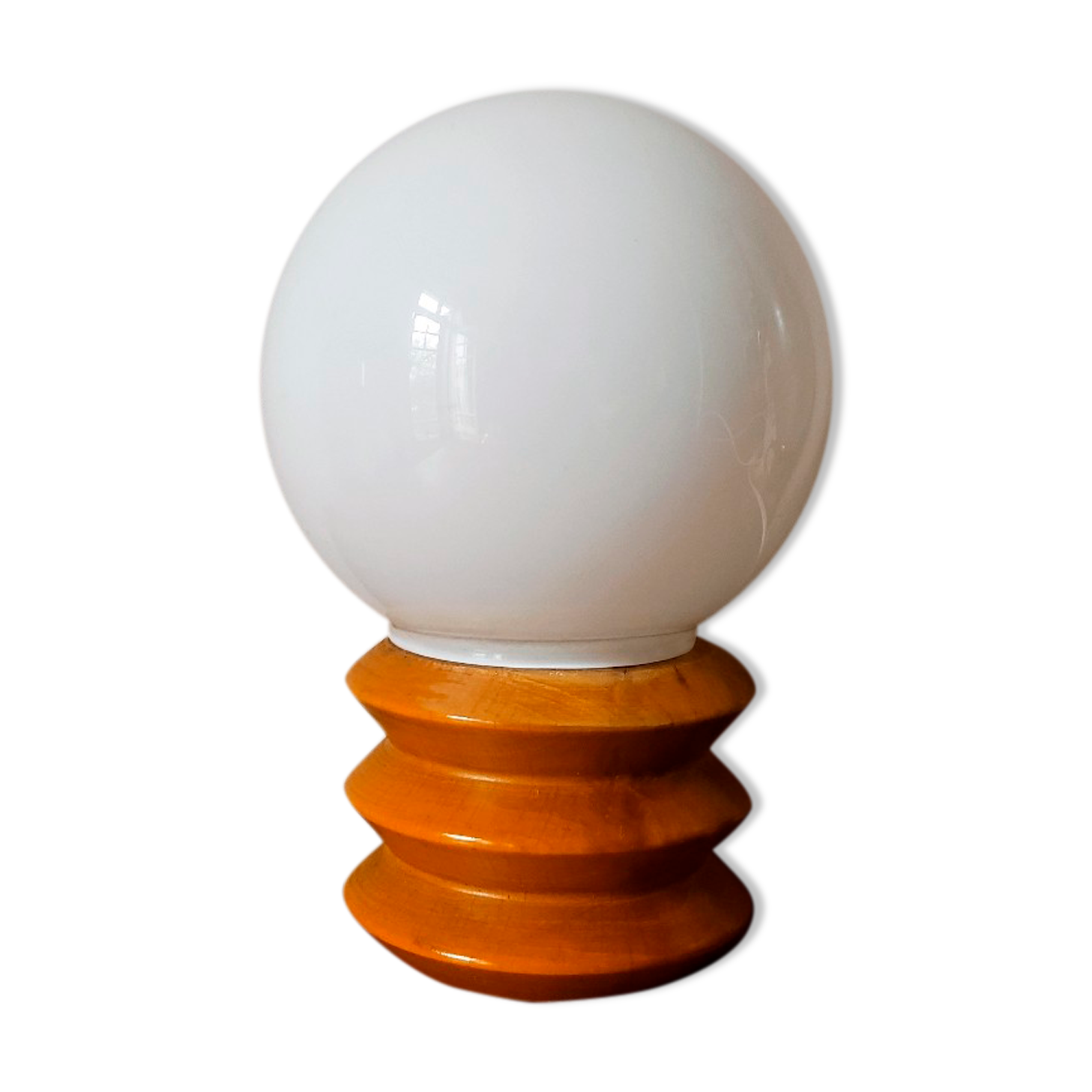 Wooden bedside lamp and opaline sphere