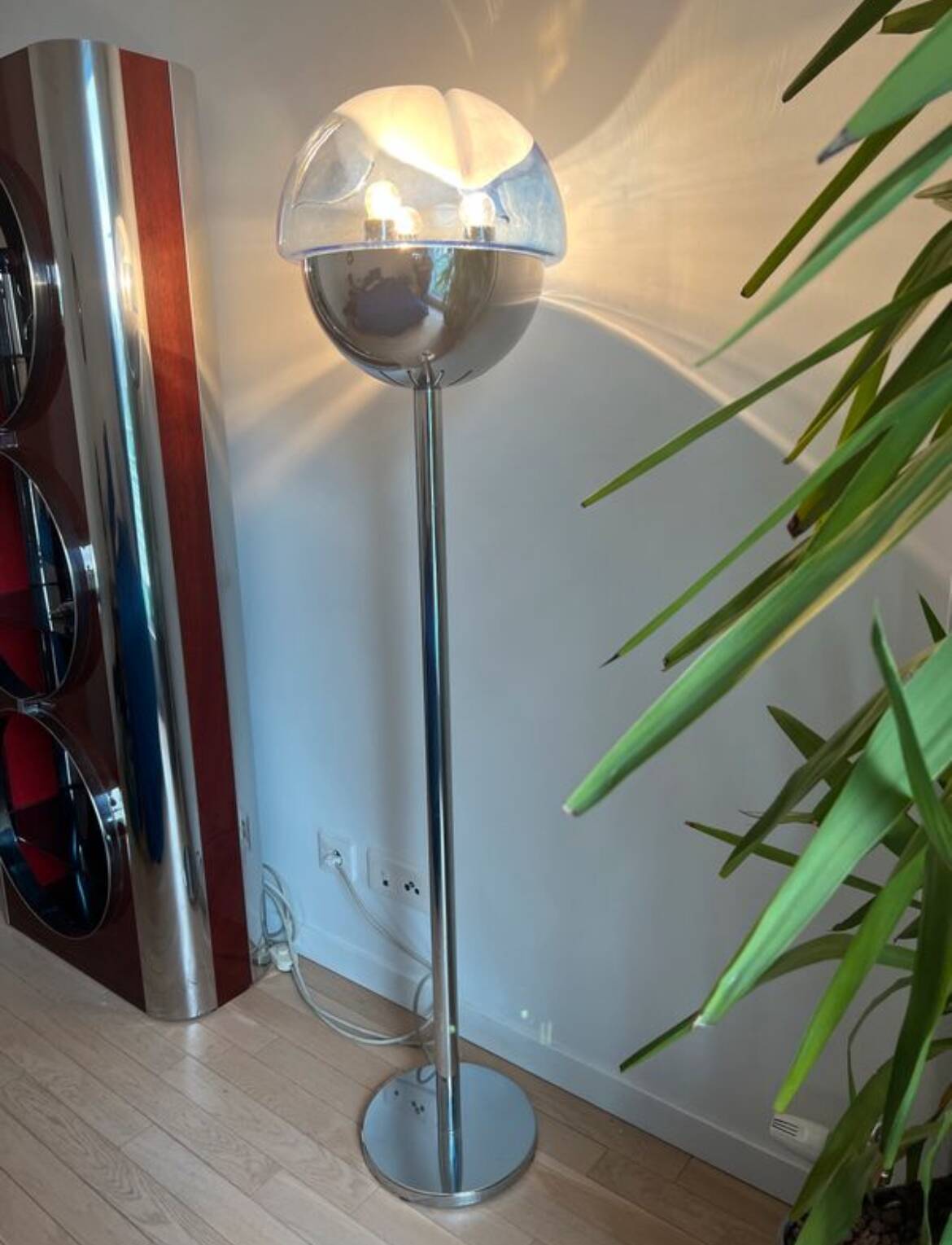 ToniZuccheri floor lamp