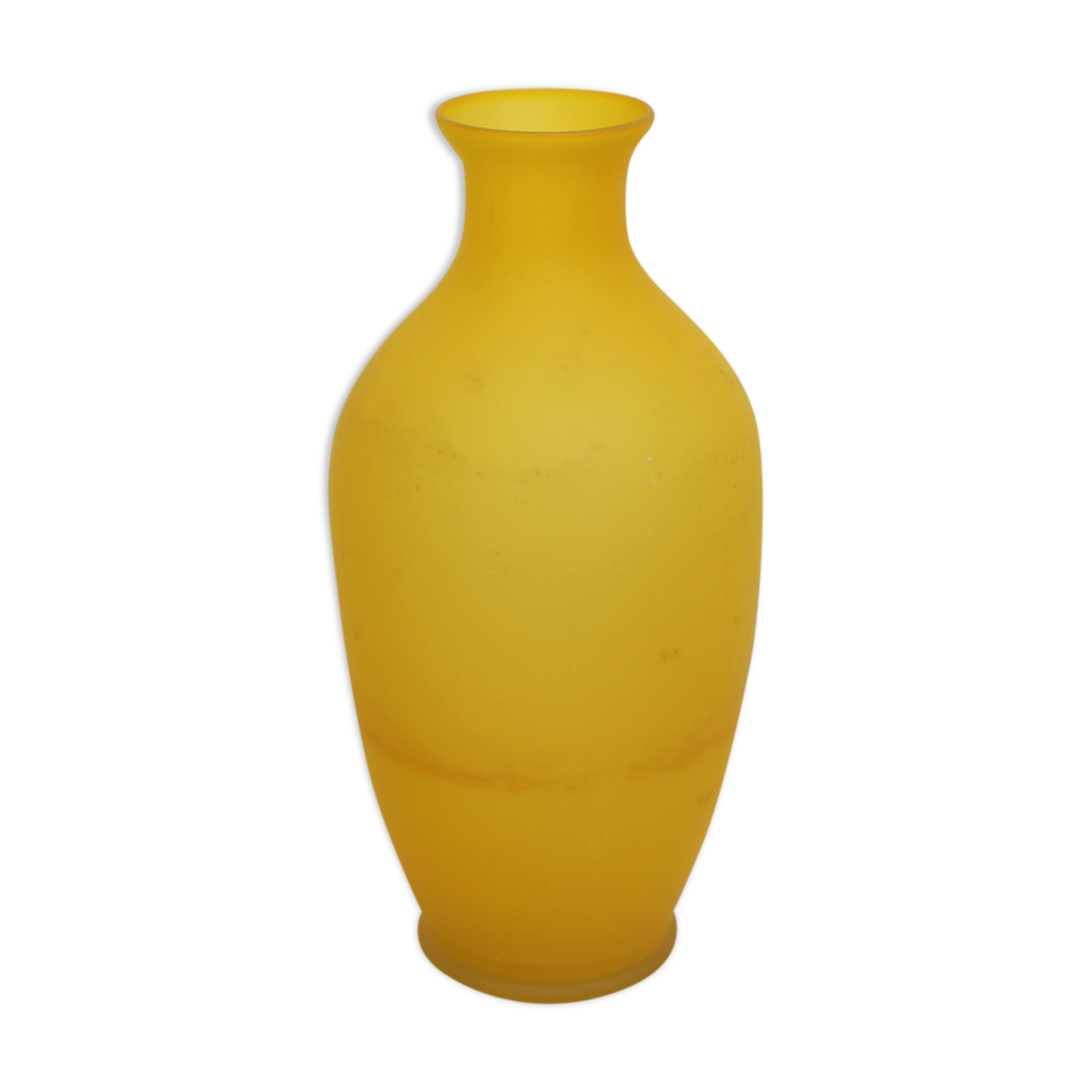 Yellow shortbread vase