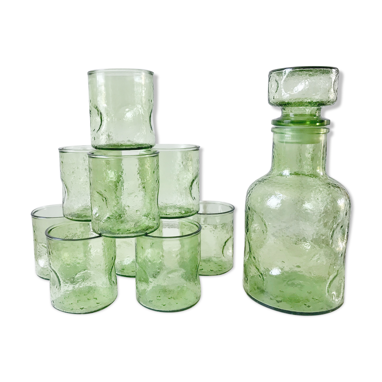 Set of decanter and 9 green glasses in bubbled glass 70s