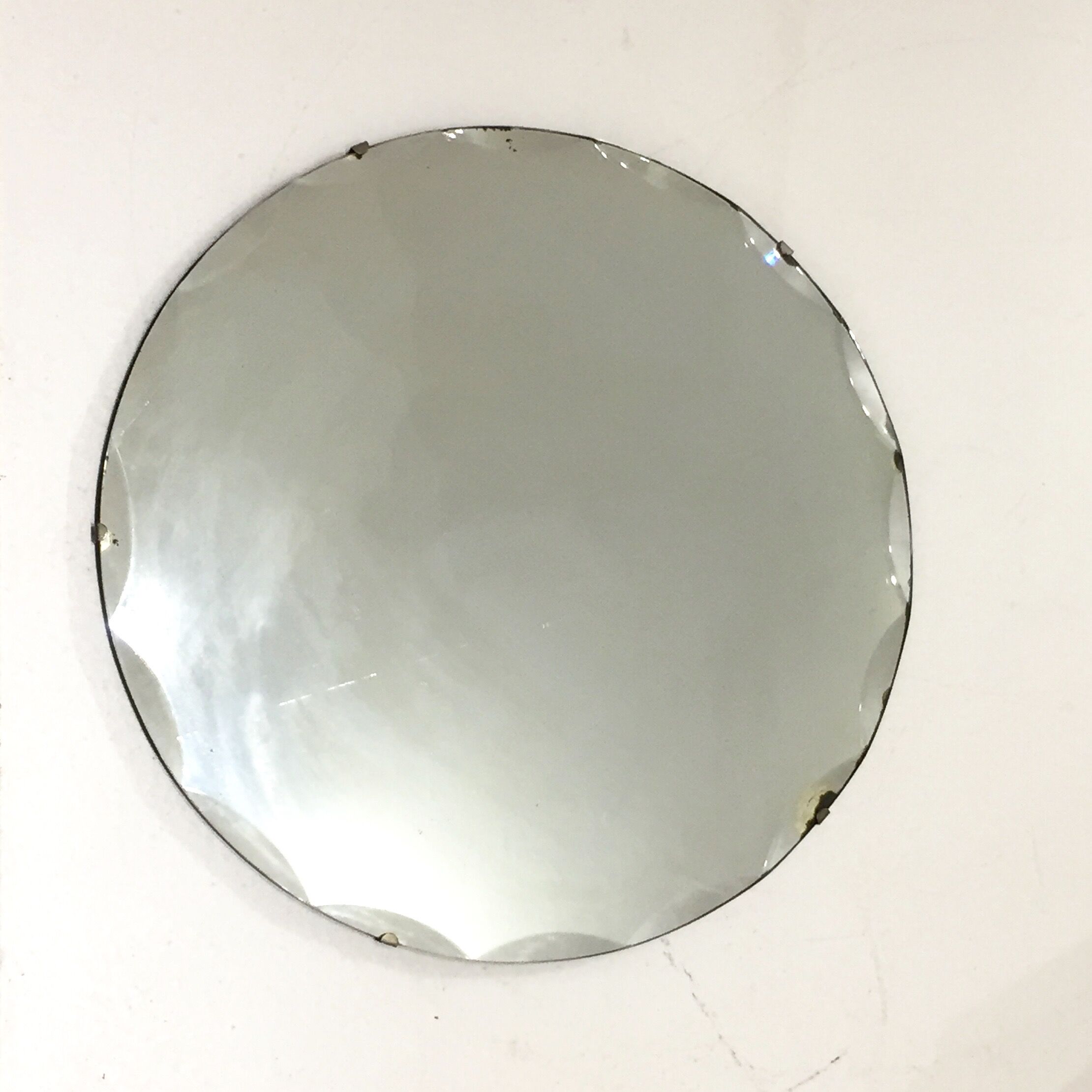 Round beveled mirror 46 cm