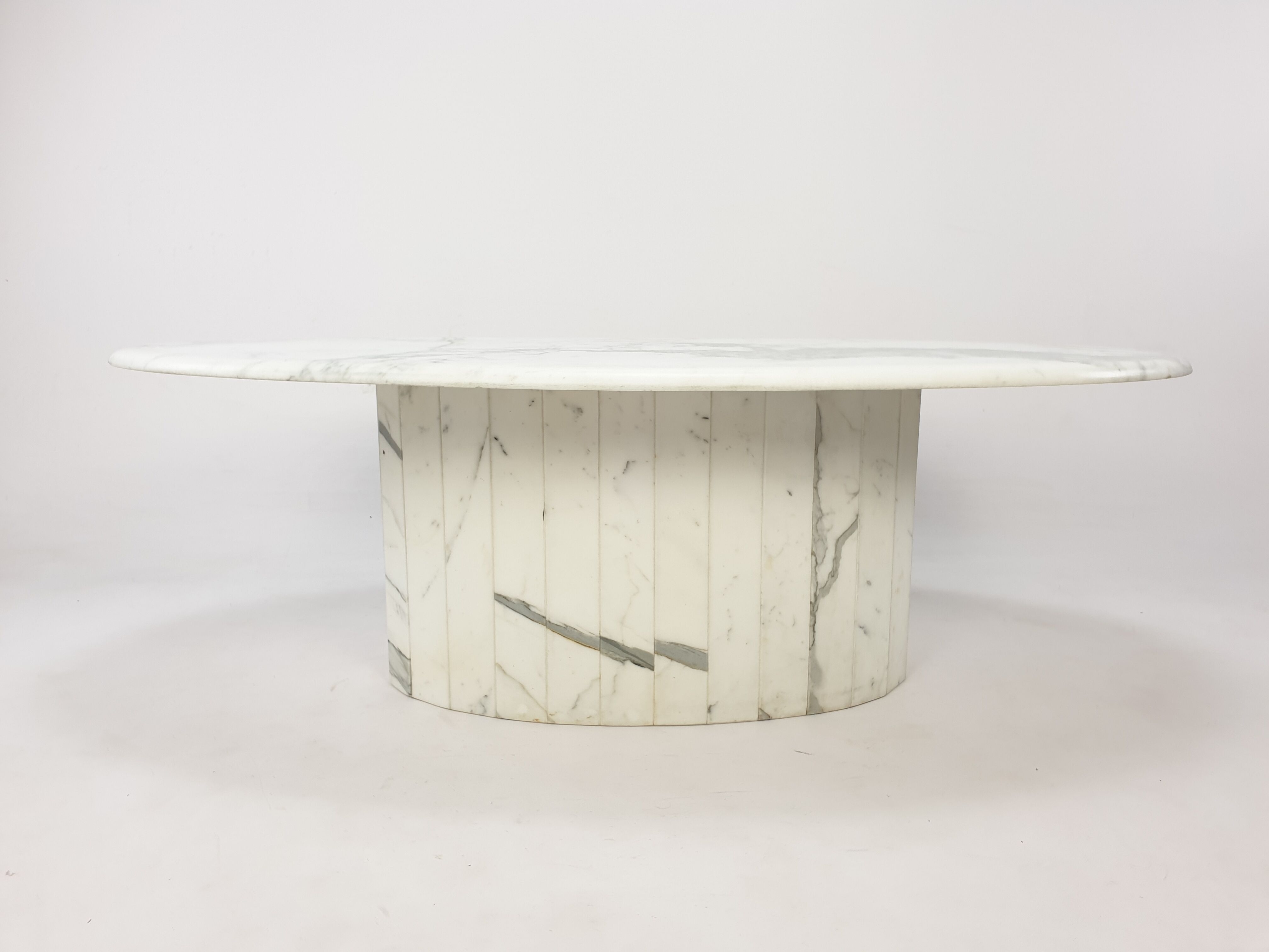 Mid-century italian marble oval coffee table, 1980s