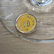 Set of 6 engraved wine glasses