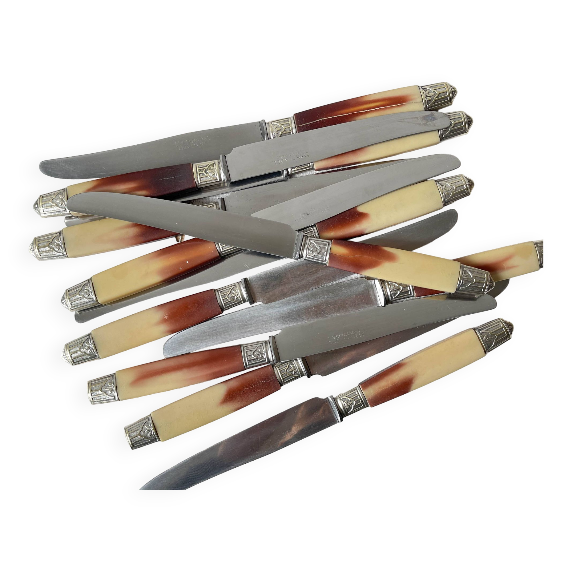 12 vintage Pradel stainless steel bakelite knives