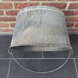 Zinc bucket
