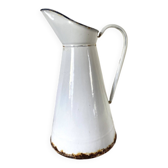 Enameled sheet metal jug