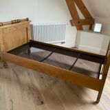 Old Scandinavian single bed