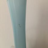 Carafe en opaline bleu ciel