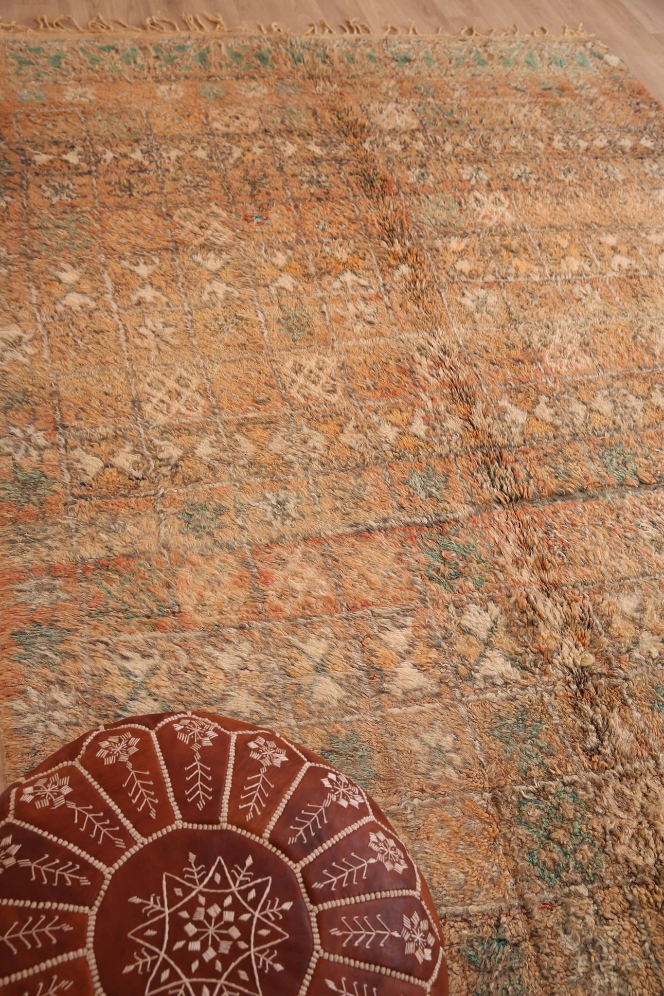 Peach Vintage Moroccan Rug 178 x 264 cm, Berber Wool Rug, Handmade Boho Rug