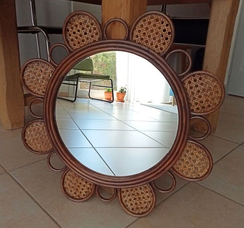 Vintage rattan flower mirror and cannage 60s/70s