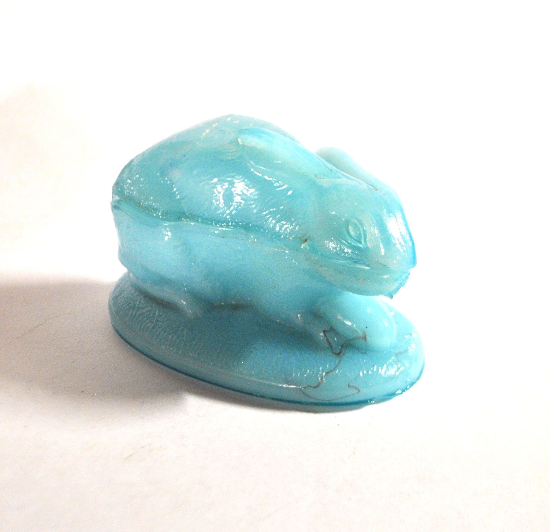 Vallerysthal easter rabbit box in blue opaline from 1900