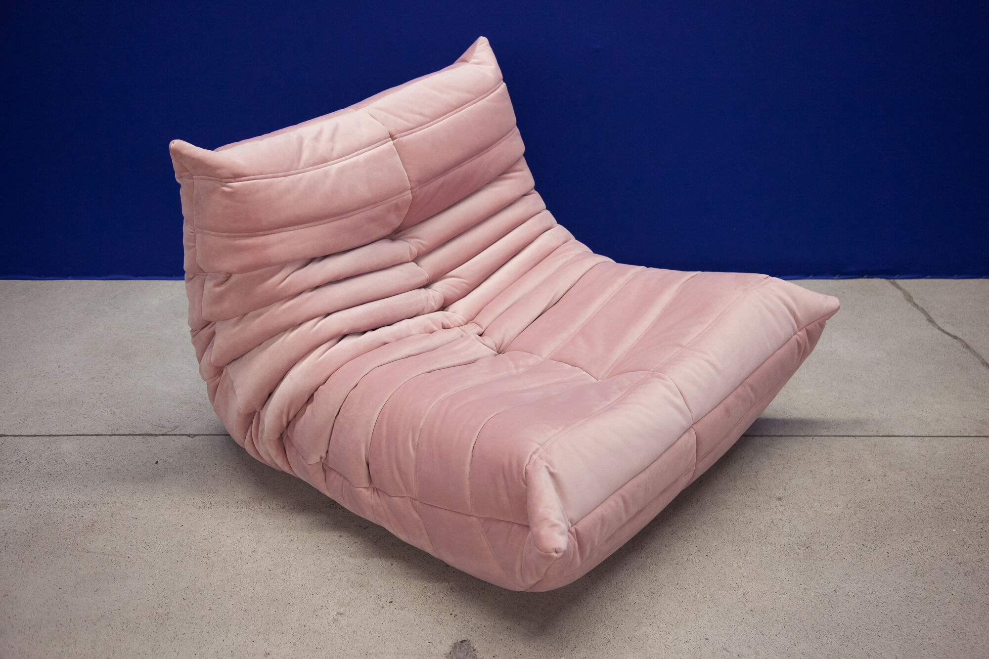 Togo armchair and footstool model designed by Michel Ducaroy 1973