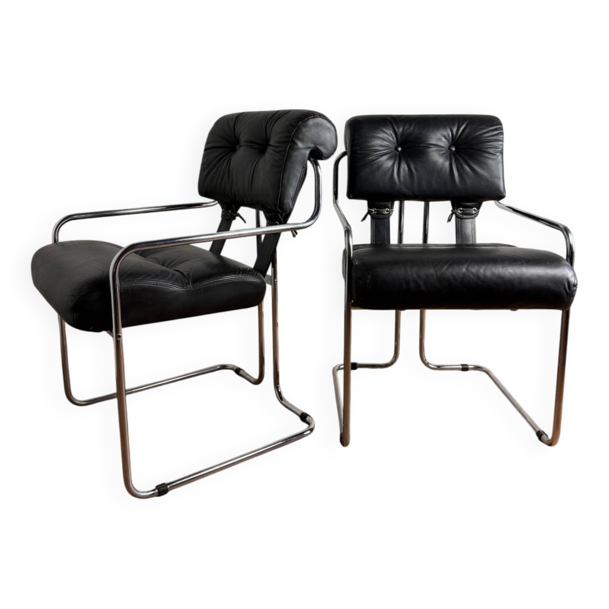 Pair of "Tucroma" armchairs – Guido Faleschini for iMariani – Italy