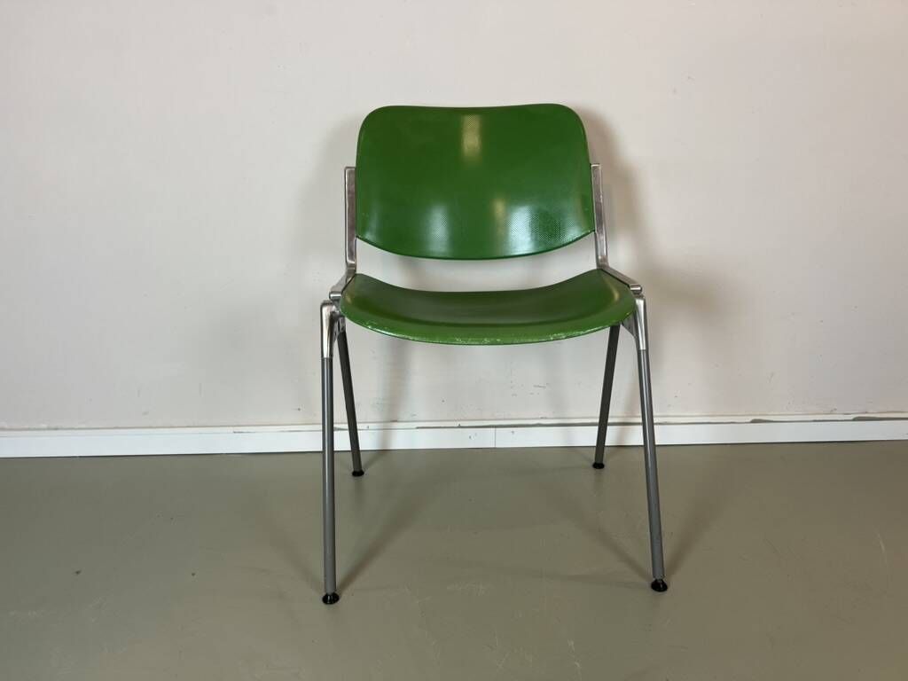 DSC 106 chaise Piretti Castelli années 70 vintage Italie vert